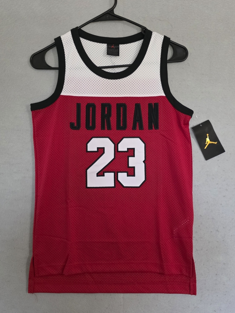 NWT Nike Jordan Jumpman Michael Jordan #23 Jersey Size Youth Medium